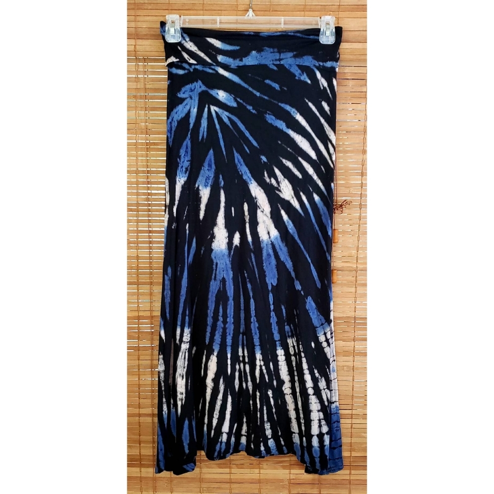 Long Skirt